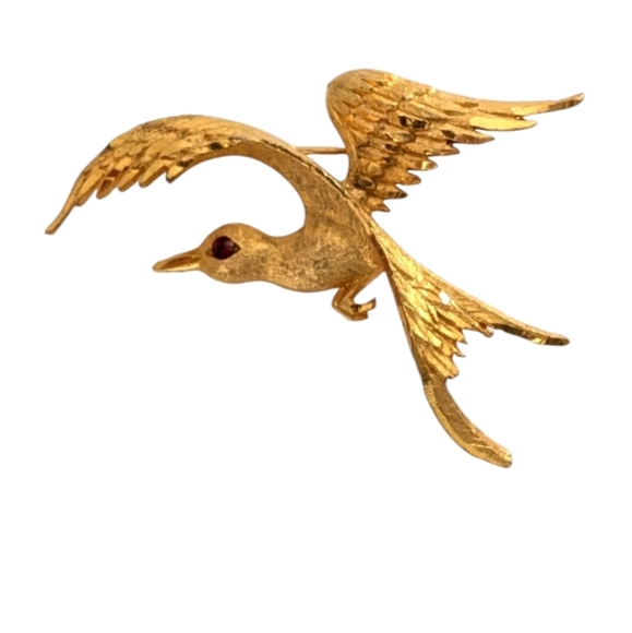 MAMSELLE Signed Flying Crane Gold Brooch Red Jewel Eye - Picture 2 of 12